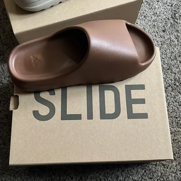 Yeezy slide sz10 color Flax adidas Yeezy Slide Flax FZ5896 - All Sizes - Express  main image 3